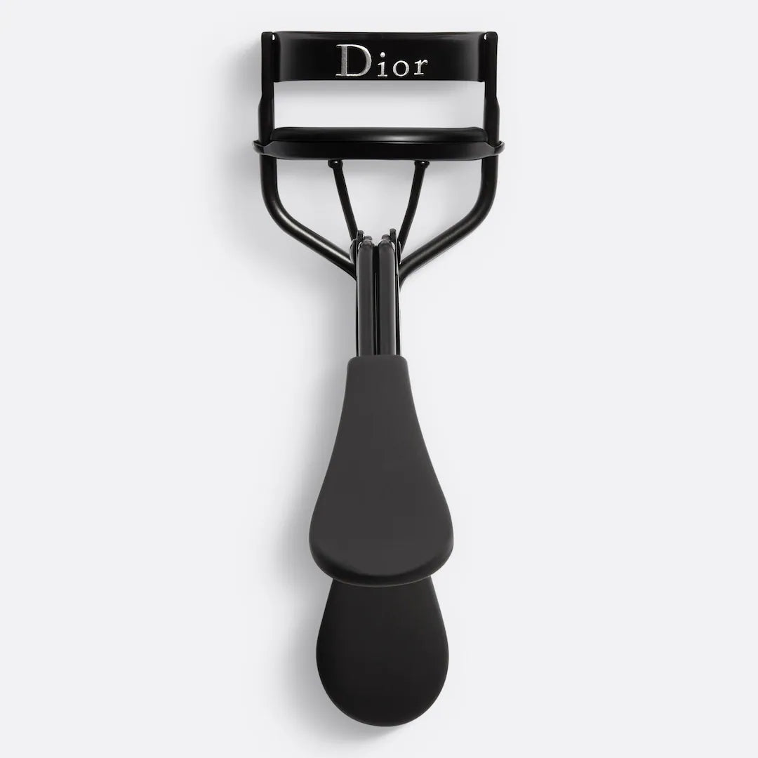 DIOR Backstage - Recourbe-Cils